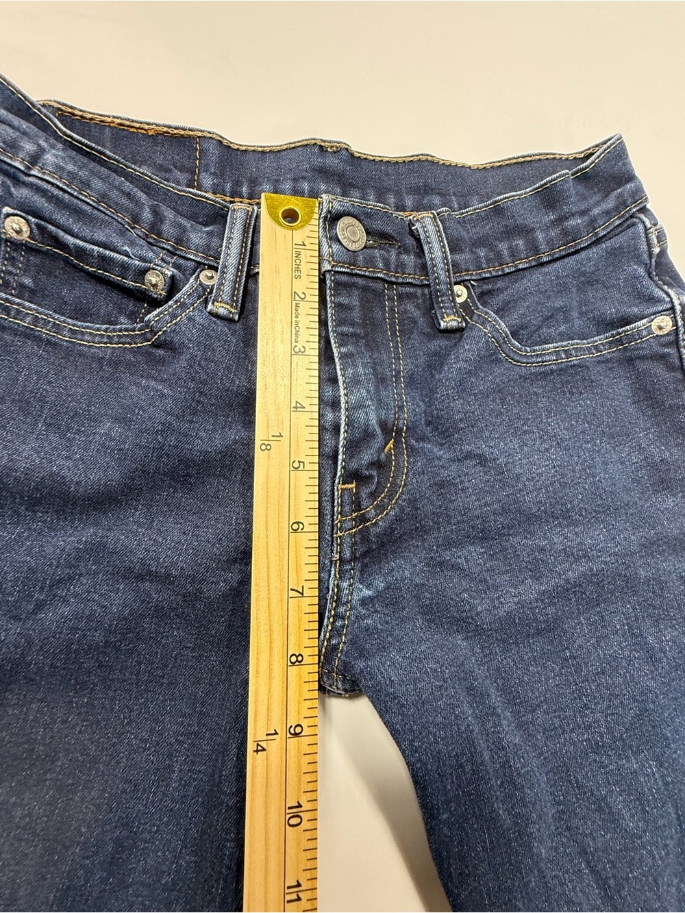 Levi's Women's Dark Indigo Straight-Leg Jeans - Picture 7 of 8